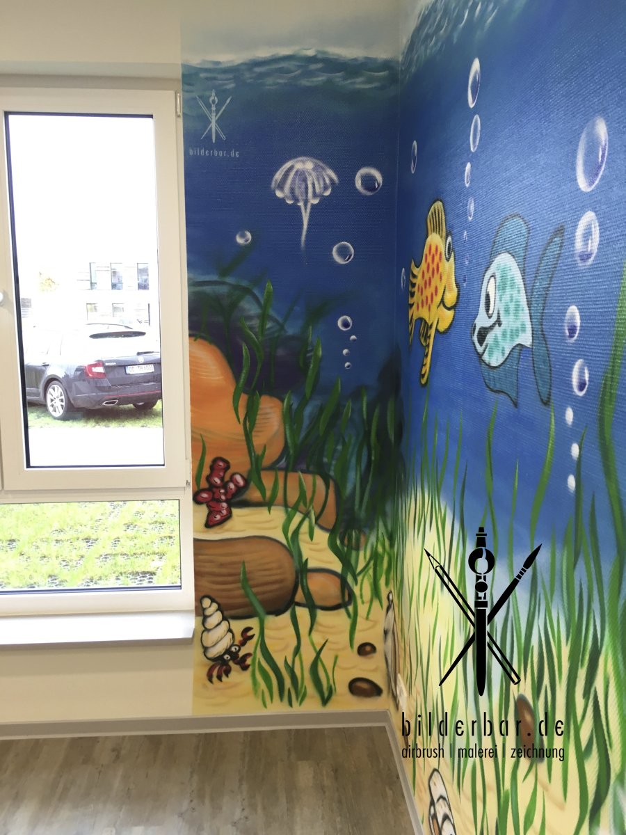 "underwater"