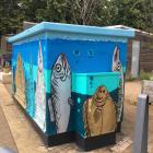 2306_kasten_brolingplatz_fische 3